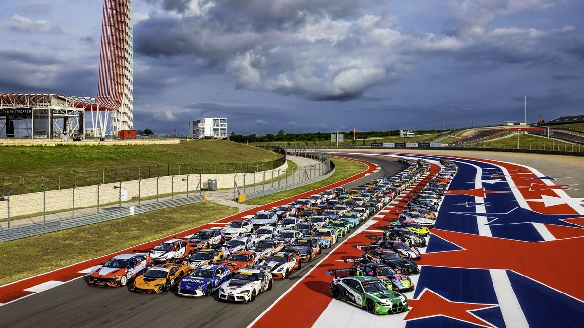GT4 America