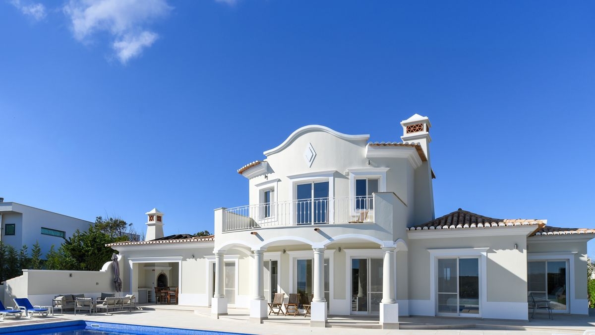 House Hunters International