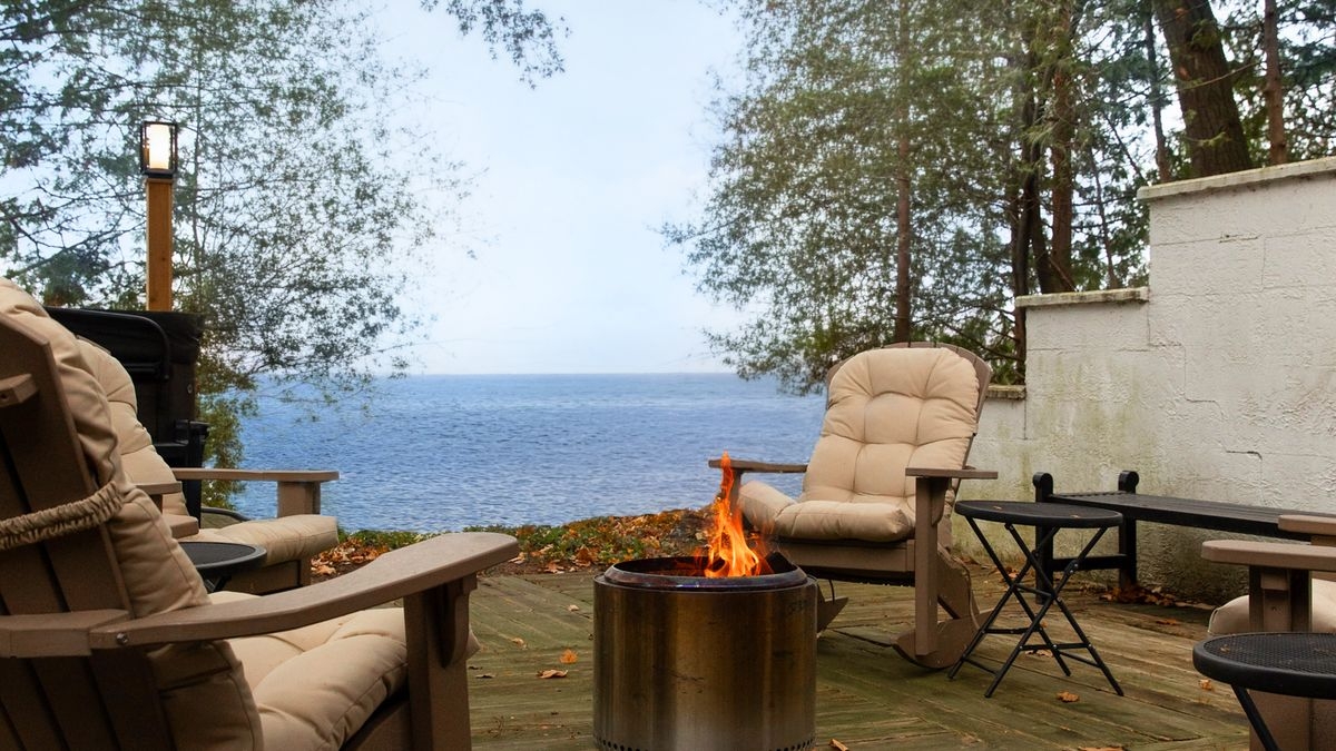 Lakefront Bargain Hunt: Renovation
