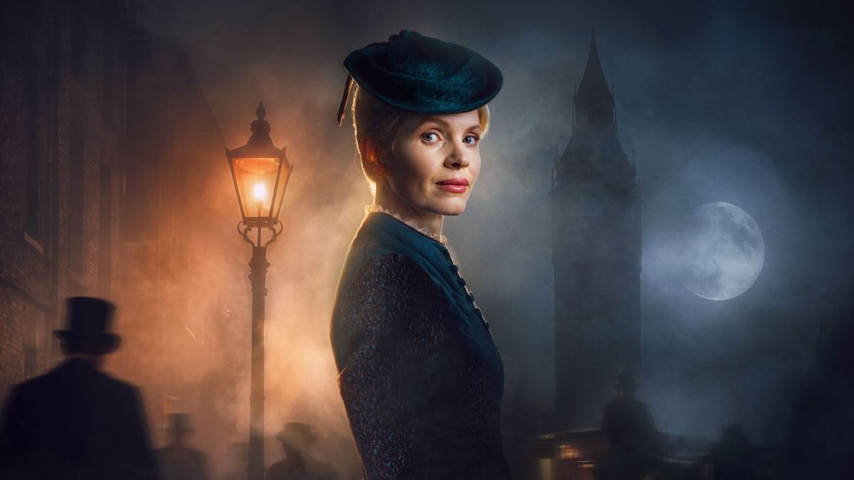 Miss Scarlet on Masterpiece