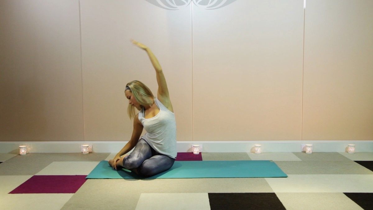 Pilates for Slimmer, Sexier Side Abs