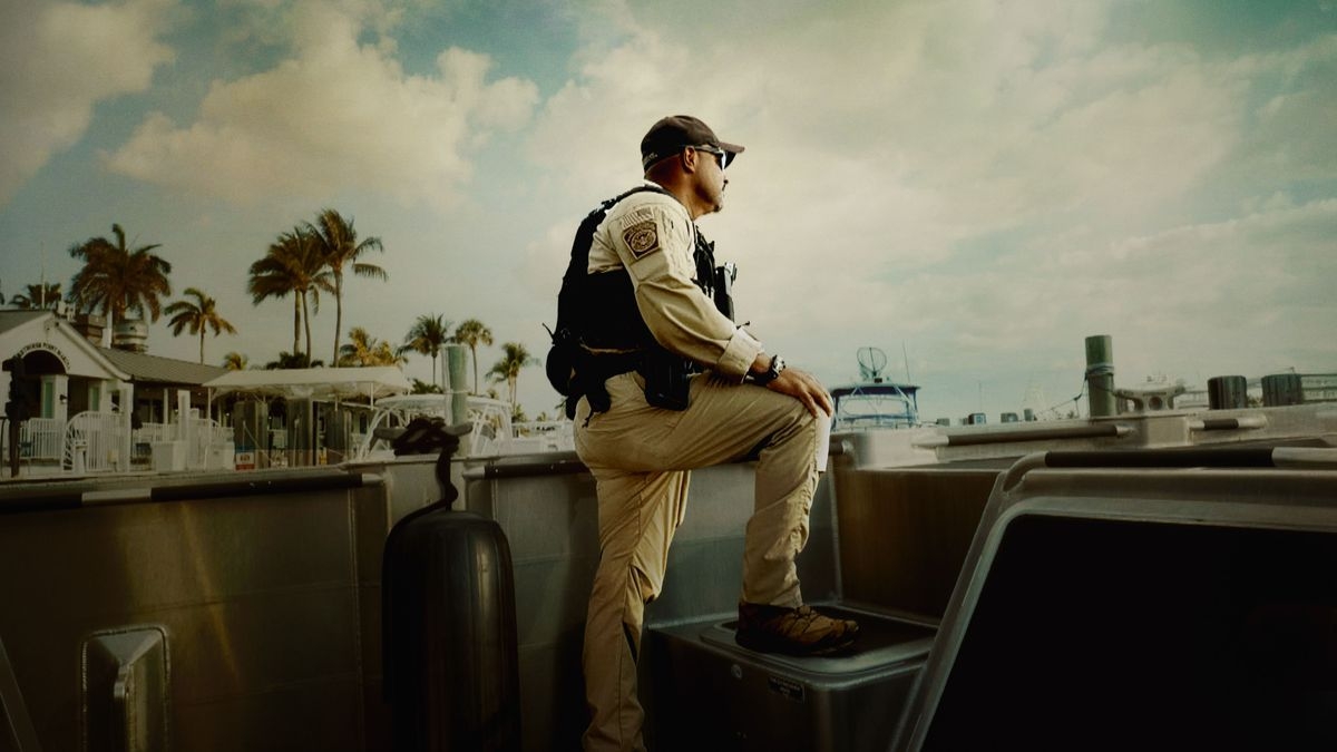 To Catch a Smuggler: Contraband Capture