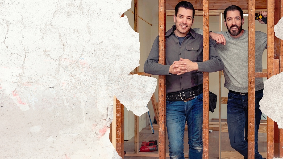 Don't Hate Your House With the Property Brothers