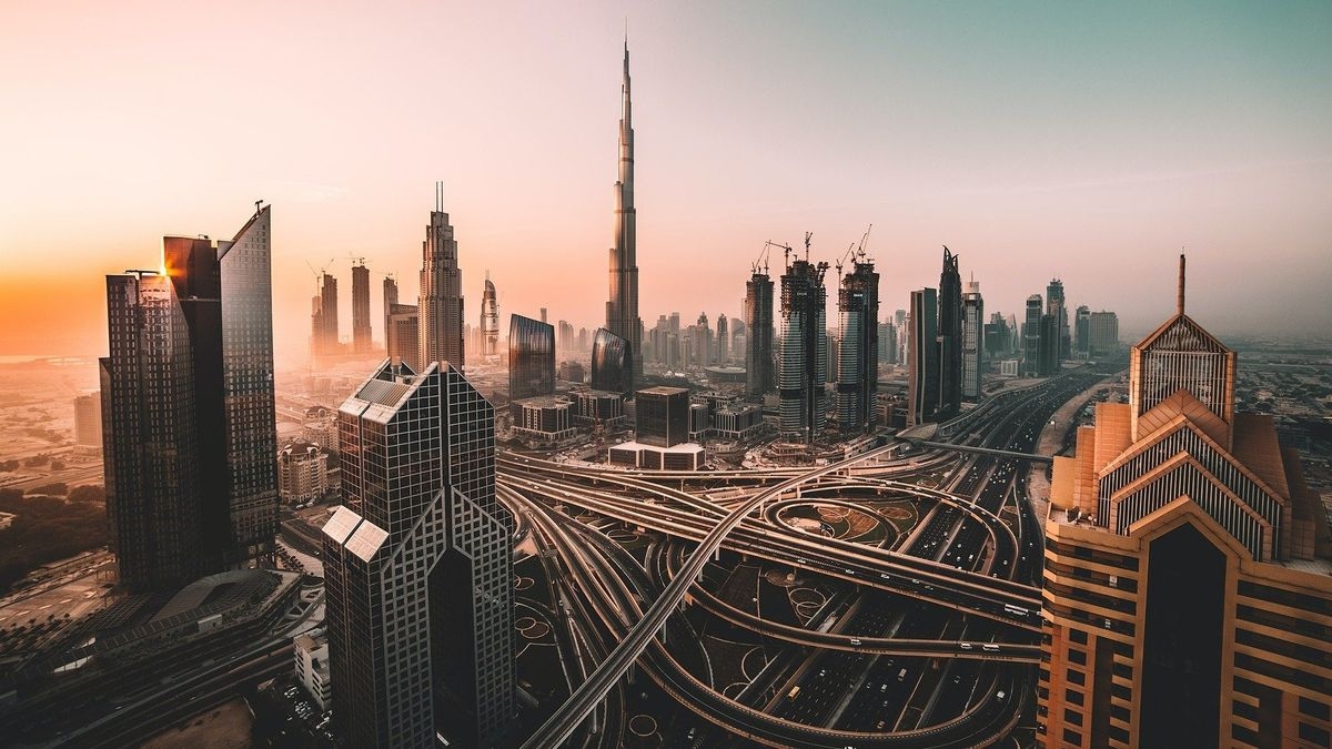Selling Dubai