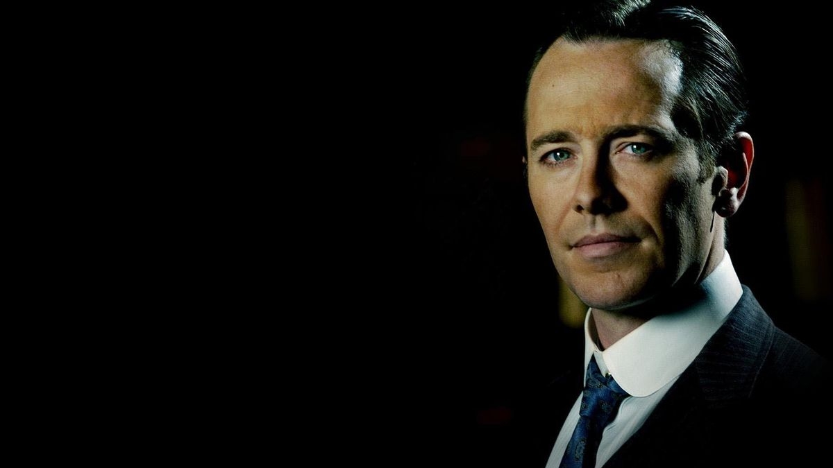 Murdoch Mysteries: Under the Dragon's Tail