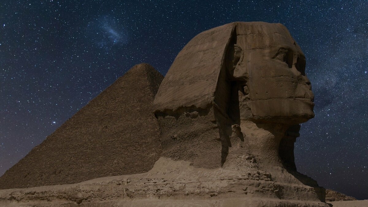 UFOs Over Egypt