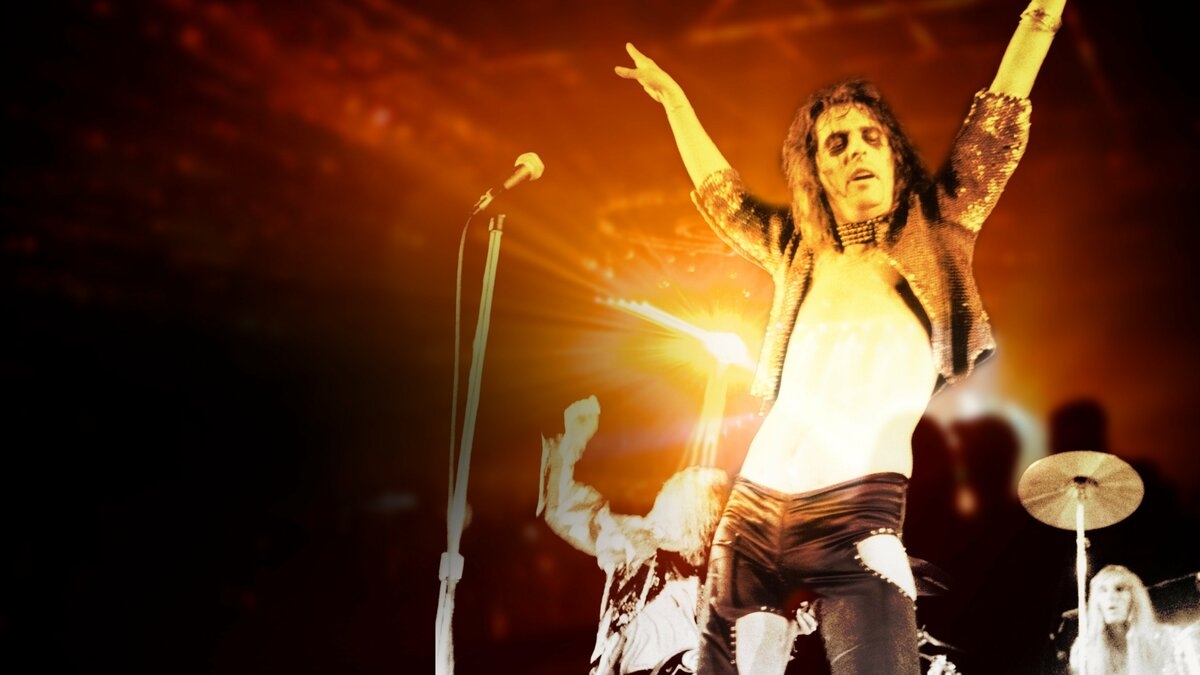 Alice Cooper: Breaking the Band